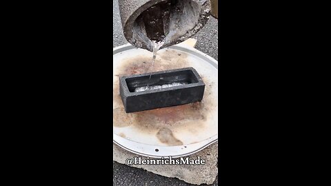 Reversed Molten Metal Pouring