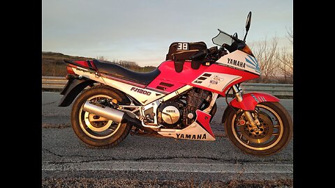 Yamaha FJ 1200 Molise on the road