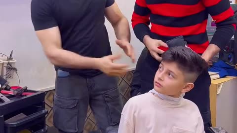 stupid barber 