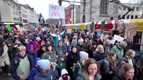 Nearly 20,000 protest against far-right politics in Cologne