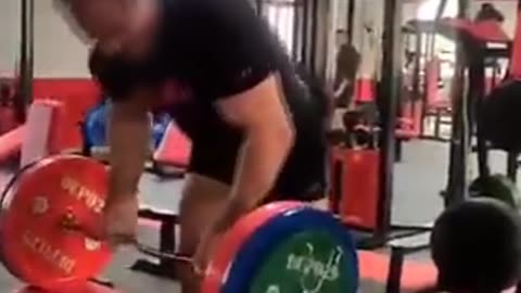 Denis Cyplenkov Curls 170kg x 2