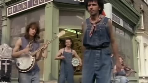 Dexys Midnight Runners - Come On Eileen