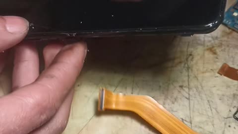 Smartphone screen replacement