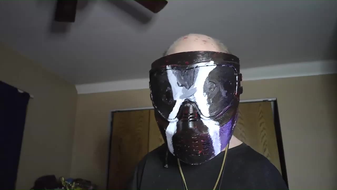 Cyraxx live on YT. "IM PTOUD TO BE A FREAK AND STAND OUT !!!!!!!!!!!!". 3/3/2025.