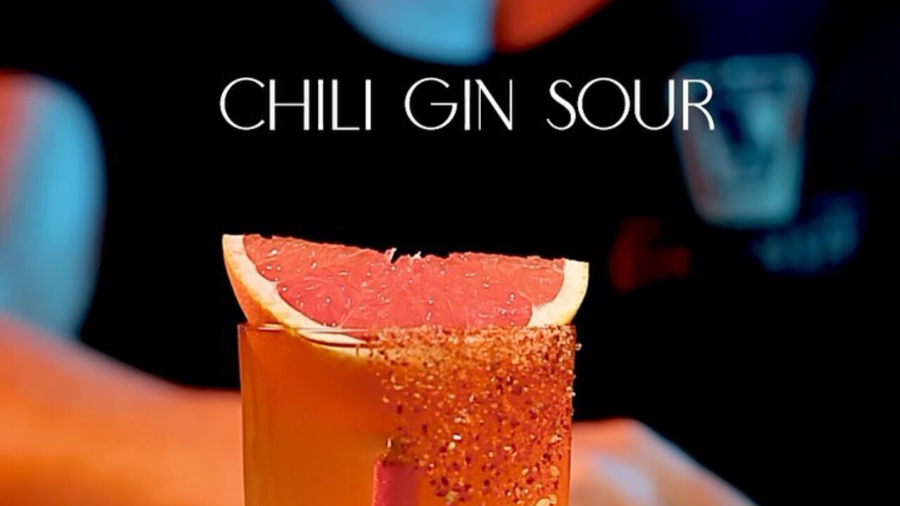 COCKTAIL CHILI GIN SOUR