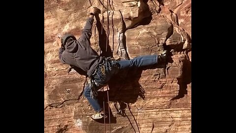 Red Rock TR Climbing Beta Series E27: The Burns Wall: Hand Drilled Heaven (5.11b)