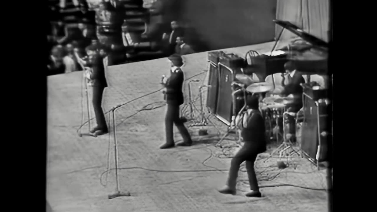 The Beatles - Live at Paris 1965