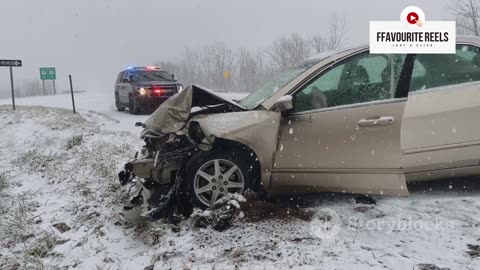 Lake-Effect Snow Causes Major Traffic Nightmare in New York ❄️🚗