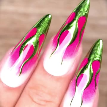 Effortless and Chic: Simple Nail Design Ideas for Everyday Wear