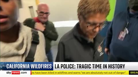 Los Angeles Mayor Karen Bass Freezes Up When Asked About Fire Response