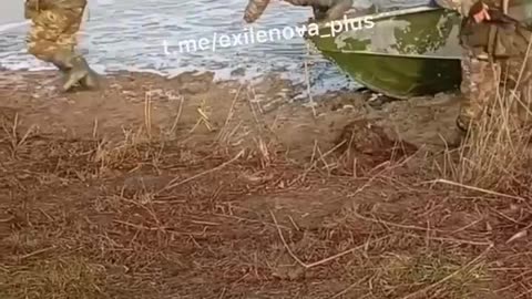 Russian Soldier Face-Plants During Training of Small Craft Landings