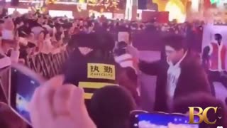 AI robot malfunctions, “attacks” people at Chinese festival