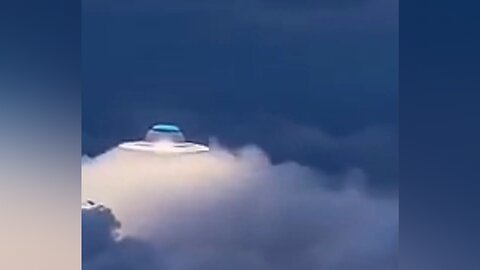 UFO Videotaped over Dubai, UAE