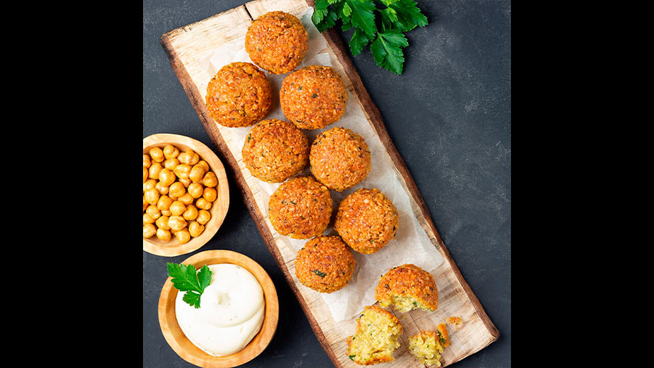 Authentic Homemade Falafel Recipe: Crispy, Vegan, and Easy to Make