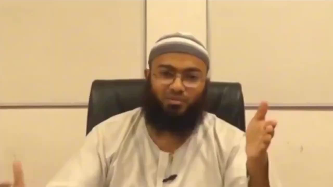The Islamic scholar in UK has clear ideas: “Impose British values on Muslims?