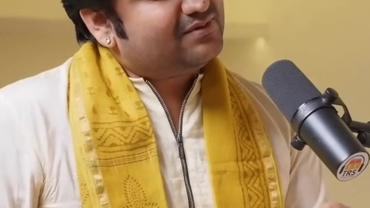 जीवन के अनुभवों से बनता है अनुभवी व्यक्ति #ram #hanuman #radha #balaji #bageshwarbalaji #bhaktisagar