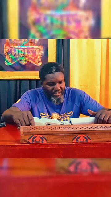 Jezus Poeroe ding wet of joe pastor nee verstang a bijbel ???