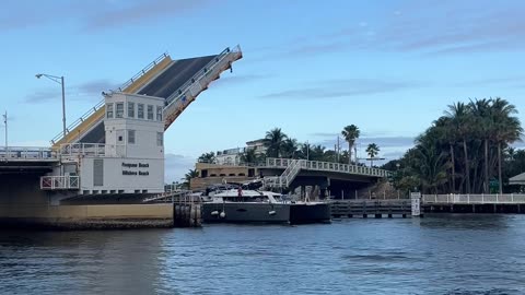 Yacht Breaks Its Mast Against a Raised Drawbridge