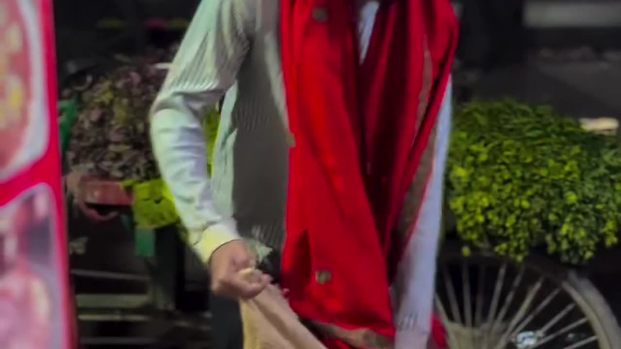 আল্লাহর দান বিরানী হাউস!!