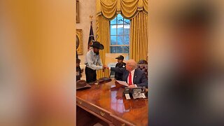 Devarjaye 'DJ' Daniel Visits Trump In Oval Office