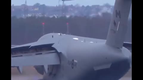 Watch Canada#C17 Air Force GlobeMaster #Aviation #Fly #AeroArduino