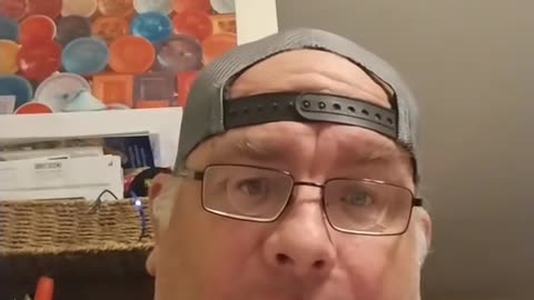 САЩ ВЛИЗАТ В РЕЦЕСИЯ . ГЛАВОЛОМЕН СПАД В ПРОДАЖБИТЕ НА ДРЕБНО