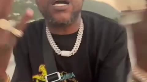 Vybz Kartel vybing to new music
