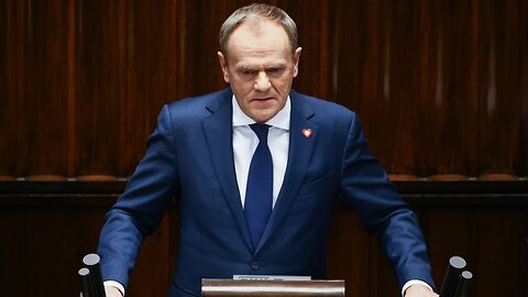 Poland's Prime Minister Donald Tusk Defends Sikorski Amid Starlink Controversy