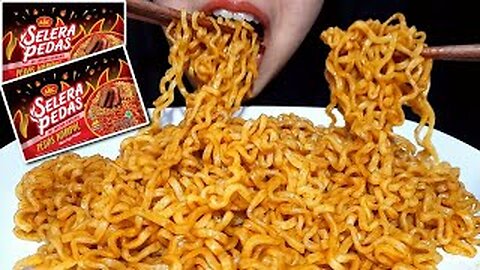 ASMR MUKBANG - SUPER SPICY NOODLES ASMR