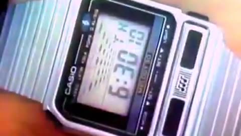 Reloj Casio con Digipaper, Alarma 30 melodías, Janus extra chato - Publicidad de 1985