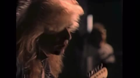 Def Leppard - Love Bites (Official Music Video)