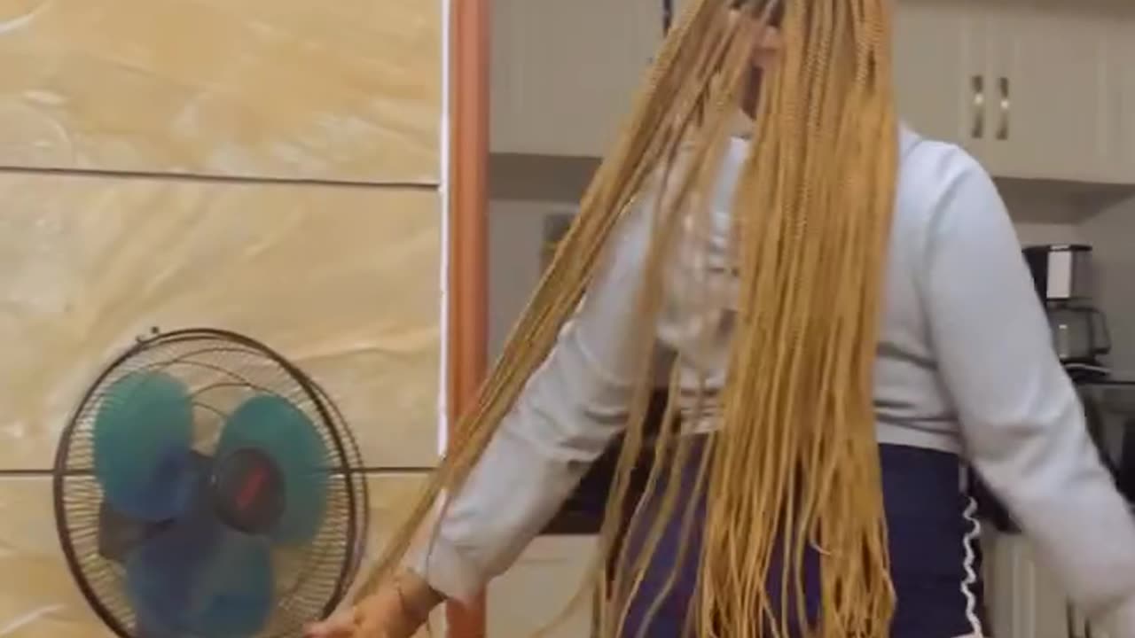 Matter how she is that Azz damn..