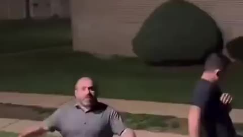 Neighbor Gets Beat Up After Attacking Man’s Wife in a Crazy Pet Dispute!