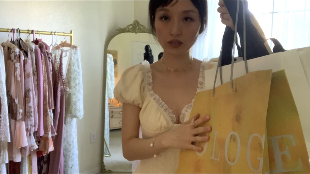 ASMR Dress Shop Boutique Store