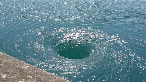 The Majestic Whirlpool of Saint-Malo: A Natural Wonder at Barrage de la Rance