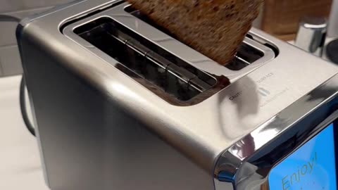 SATISFYING SMART TOASTER!