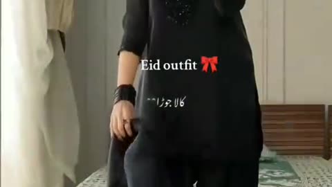 Black Dress matching Sandel and bag waaaaaao Nice