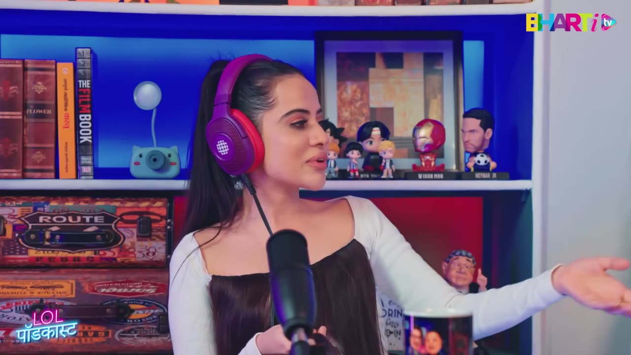Indian Popular Actor Urfi Javed Interview