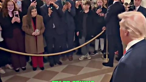 The People's President TRUMP Surprises White House Visitors😊