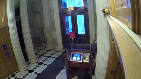 0216USCS02UpperSenateDoorInterior_2021-01-06_07h40min01s753ms.mp4