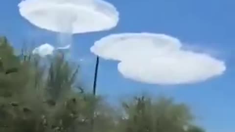 Mysterious clouds amaze Argentina