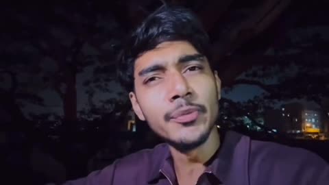 Uski chand pasandeeda chizo ki suchi me mera bhi zikra hua karta tha