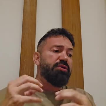 ‘E bënë strategun më të madh të të gjitha kohërave’/ Pupa del kundër ‘dashamirësve’ të Lali Erit