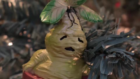 Every Potterhead Needs This Christmas Ornament!