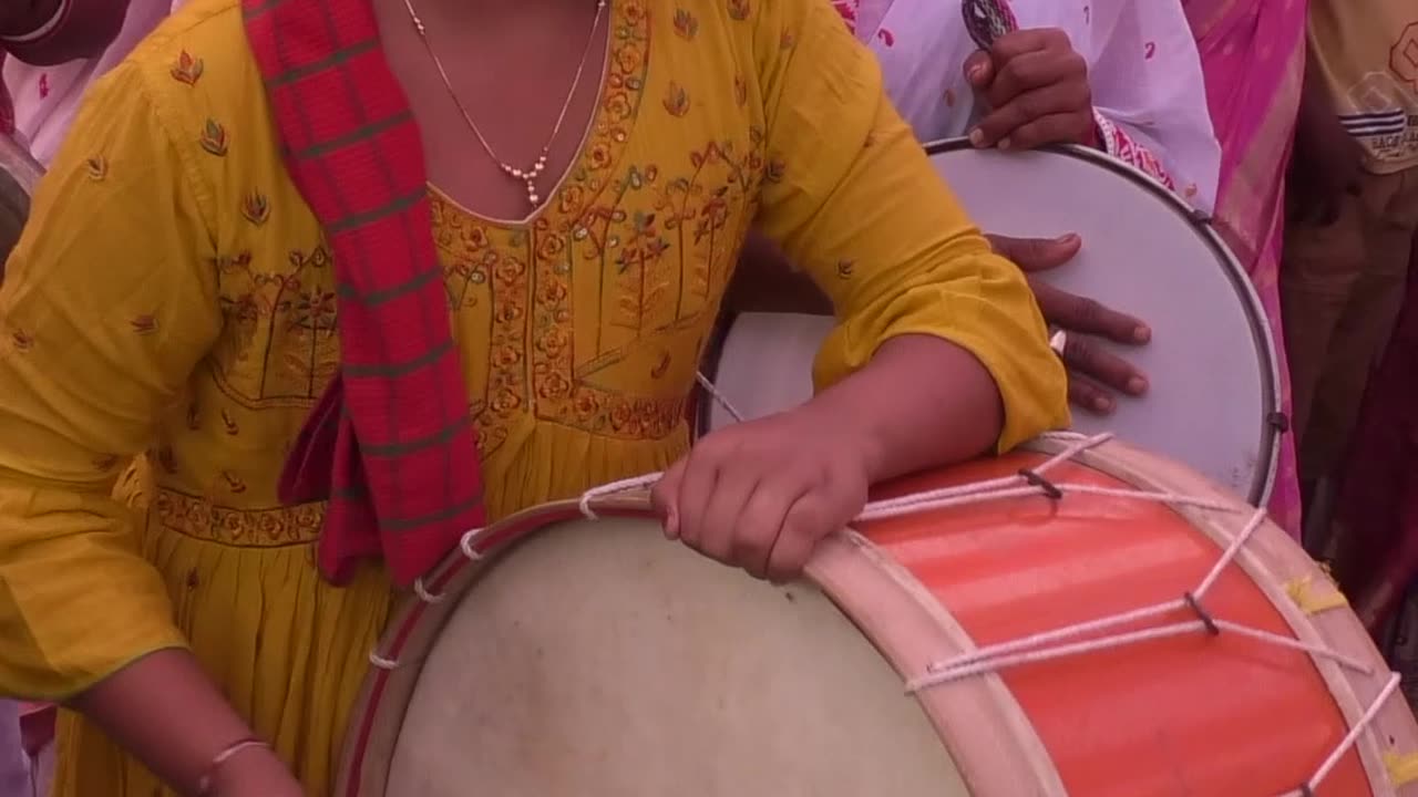 How well did the little girl play?
