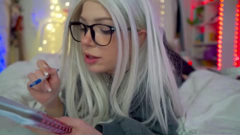 nerdy girlfriend asmr 