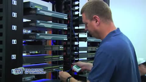 IT Specialist Career Training Program: Start Your Tech Journey