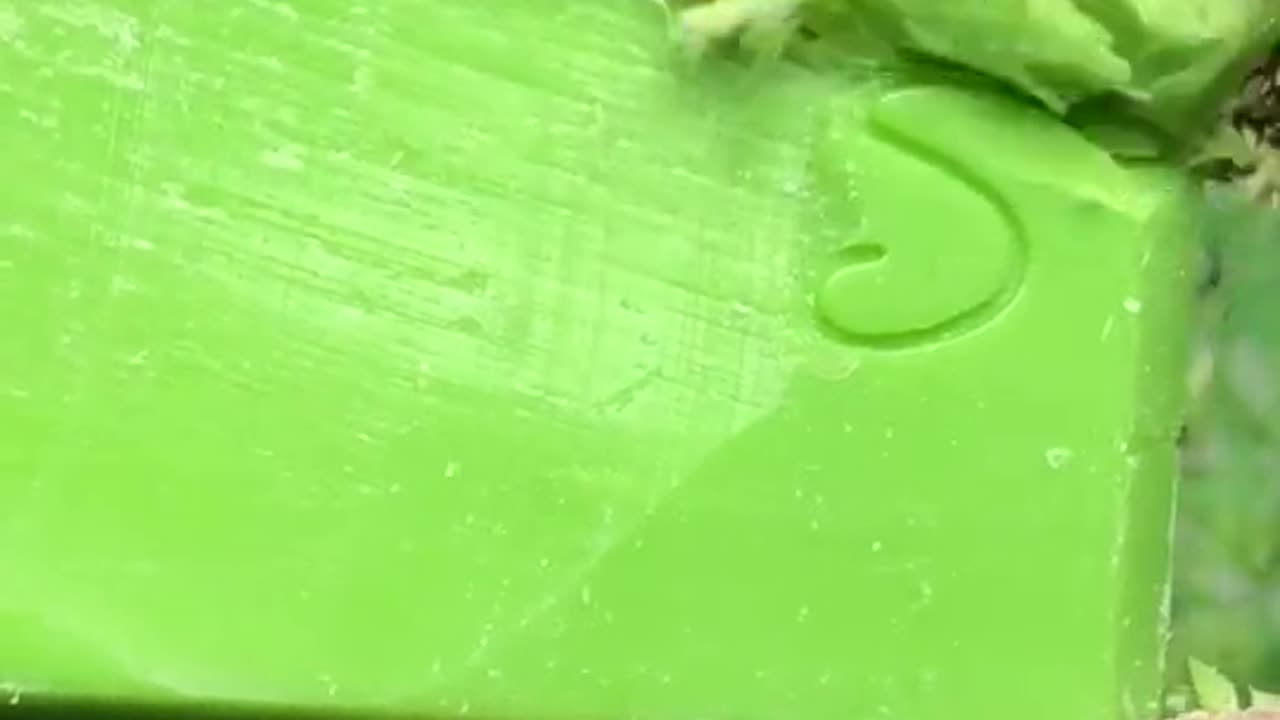 💚 Lime Soap Slivers ✂️ | Refreshing ASMR Scraping