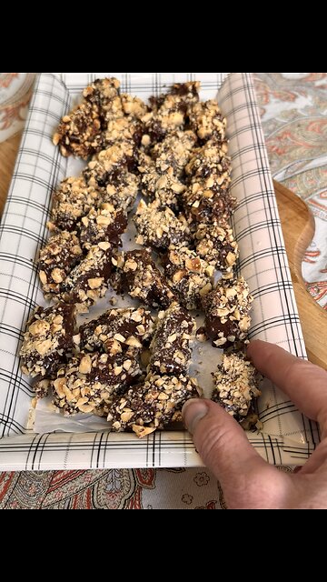 Nut Butter Stuffed, Dark Chocolate Dipped Dates for Valentine's Day!