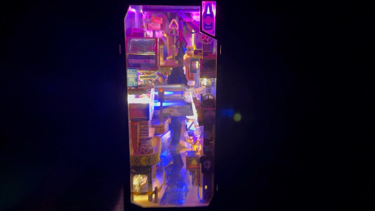 Joincon Endless Dimensions Book Nook Part 2